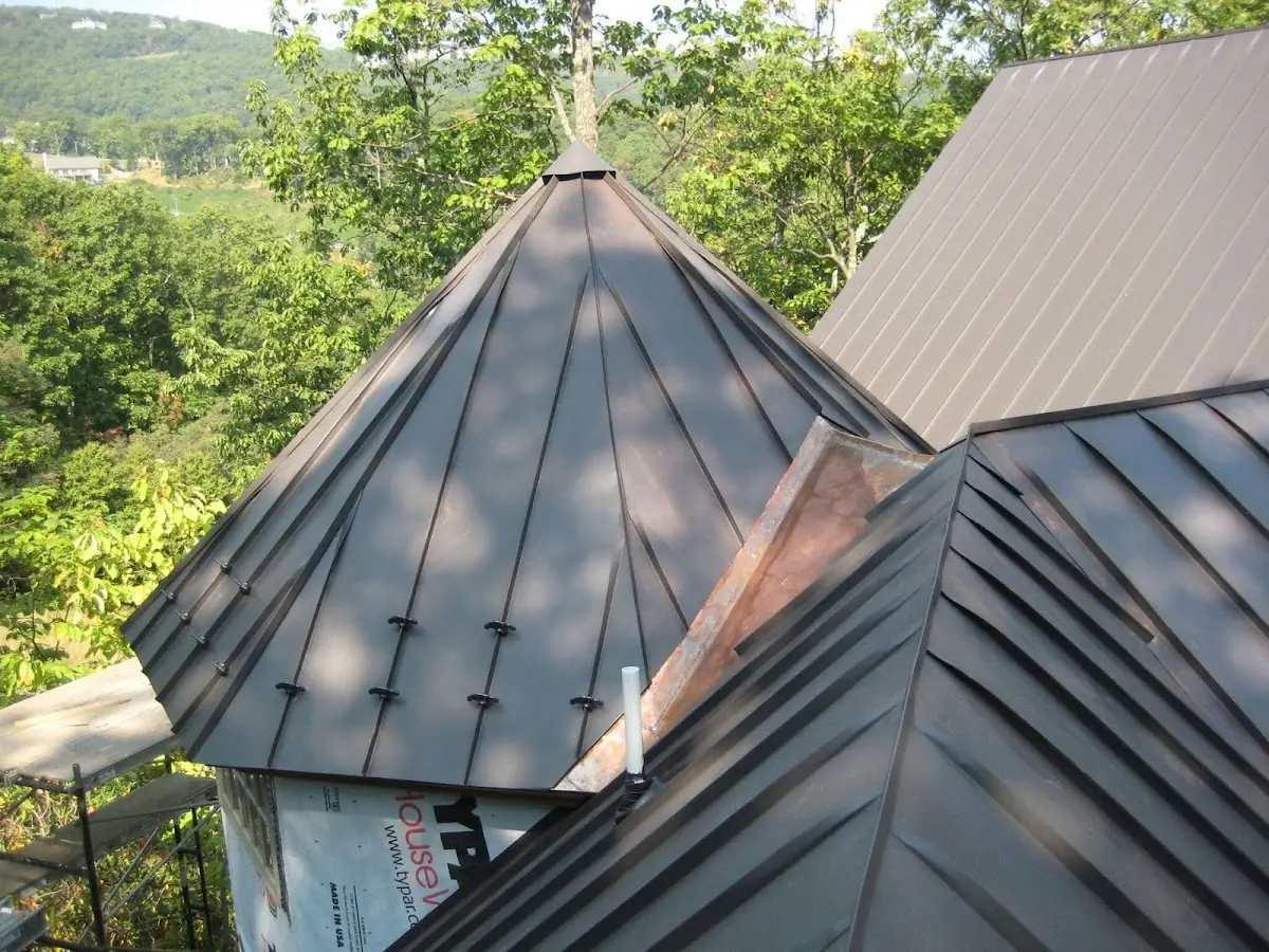 Professional Shingle Replacement & Repair by Craftsman Roofing in Wells